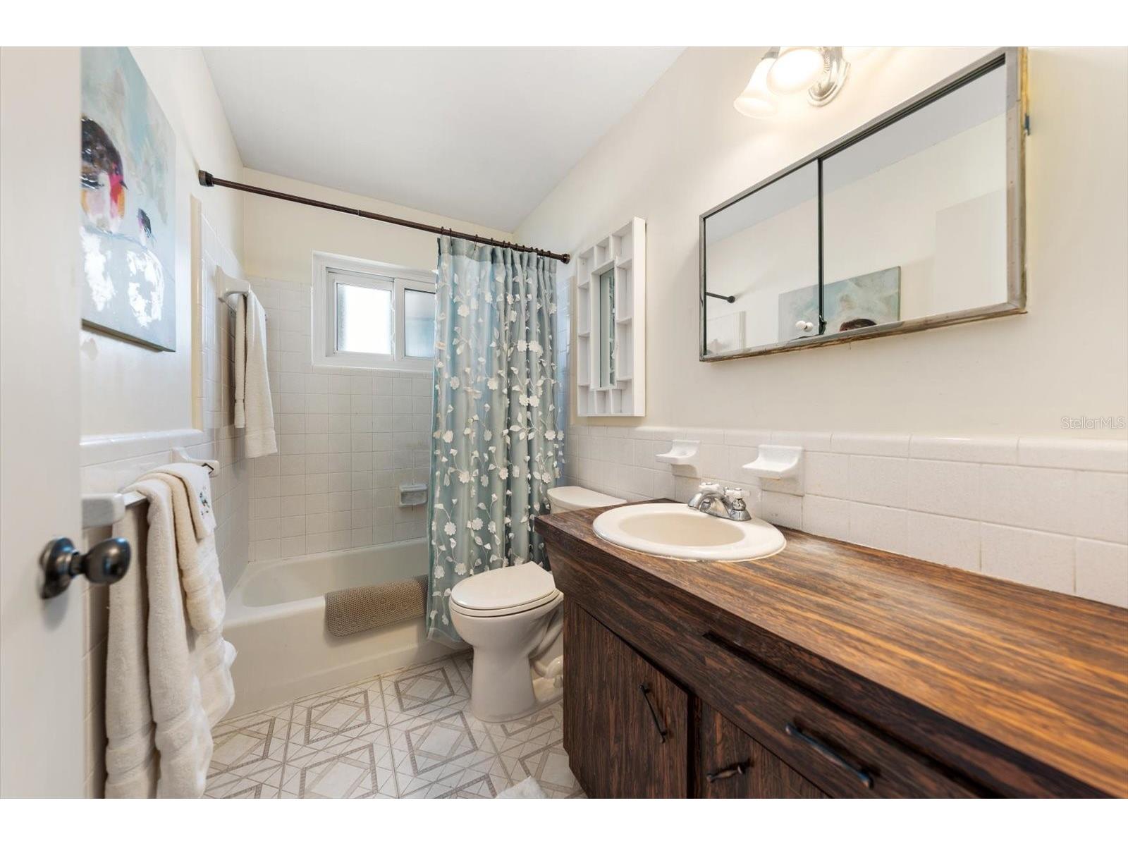 4390 20th Avenue N Saint Petersburg FL 33713 TB8518412 image21