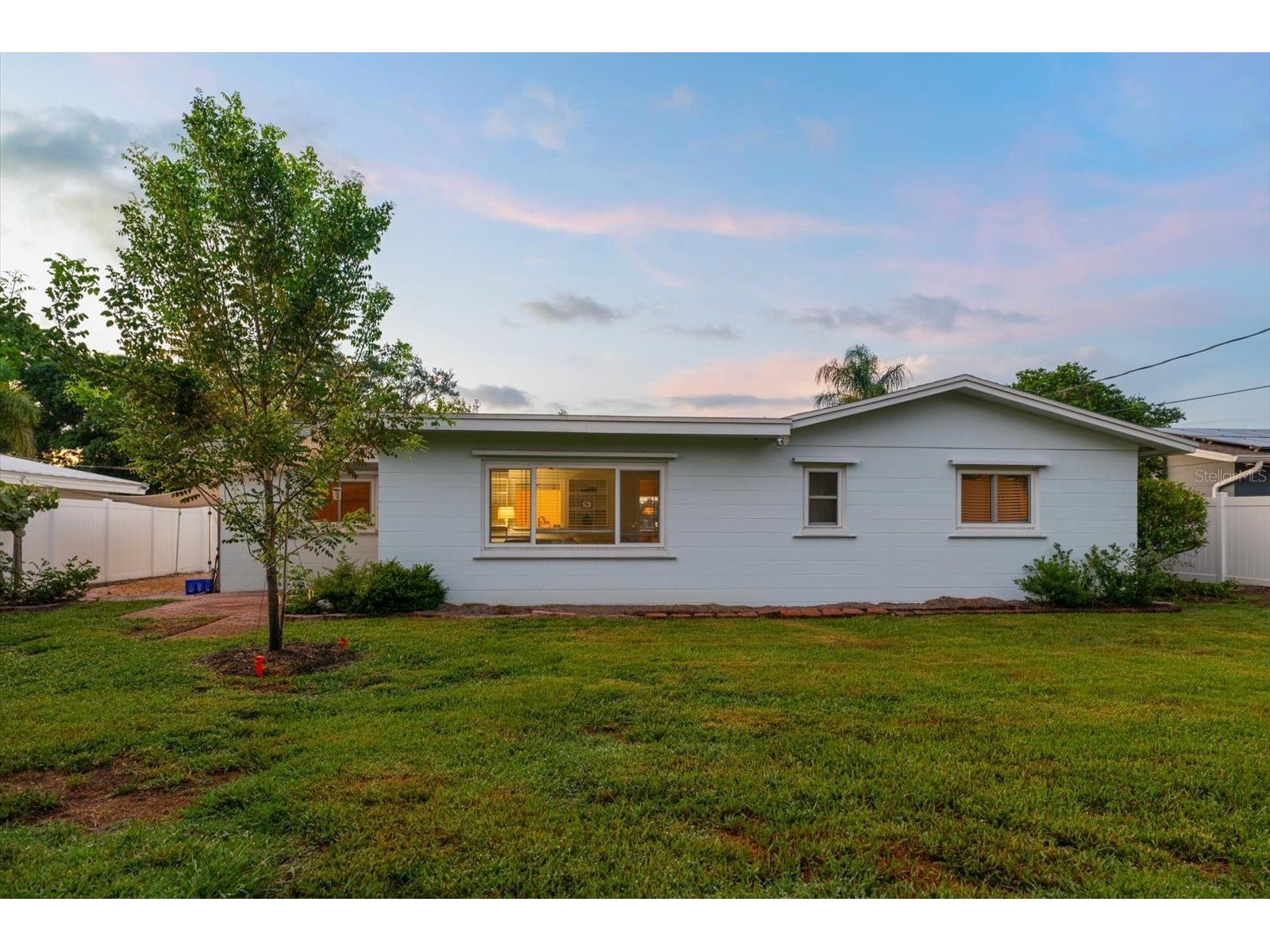4390 20th Avenue N Saint Petersburg FL 33713 TB8518412 image23