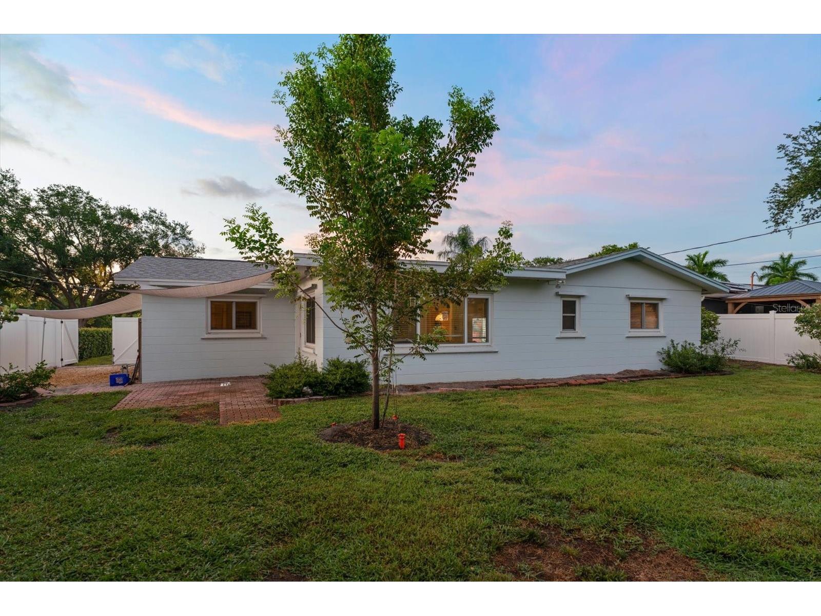 4390 20th Avenue N Saint Petersburg FL 33713 TB8518412 image24