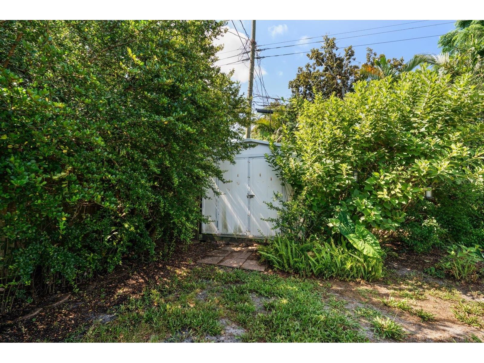 4390 20th Avenue N Saint Petersburg FL 33713 TB8518412 image39