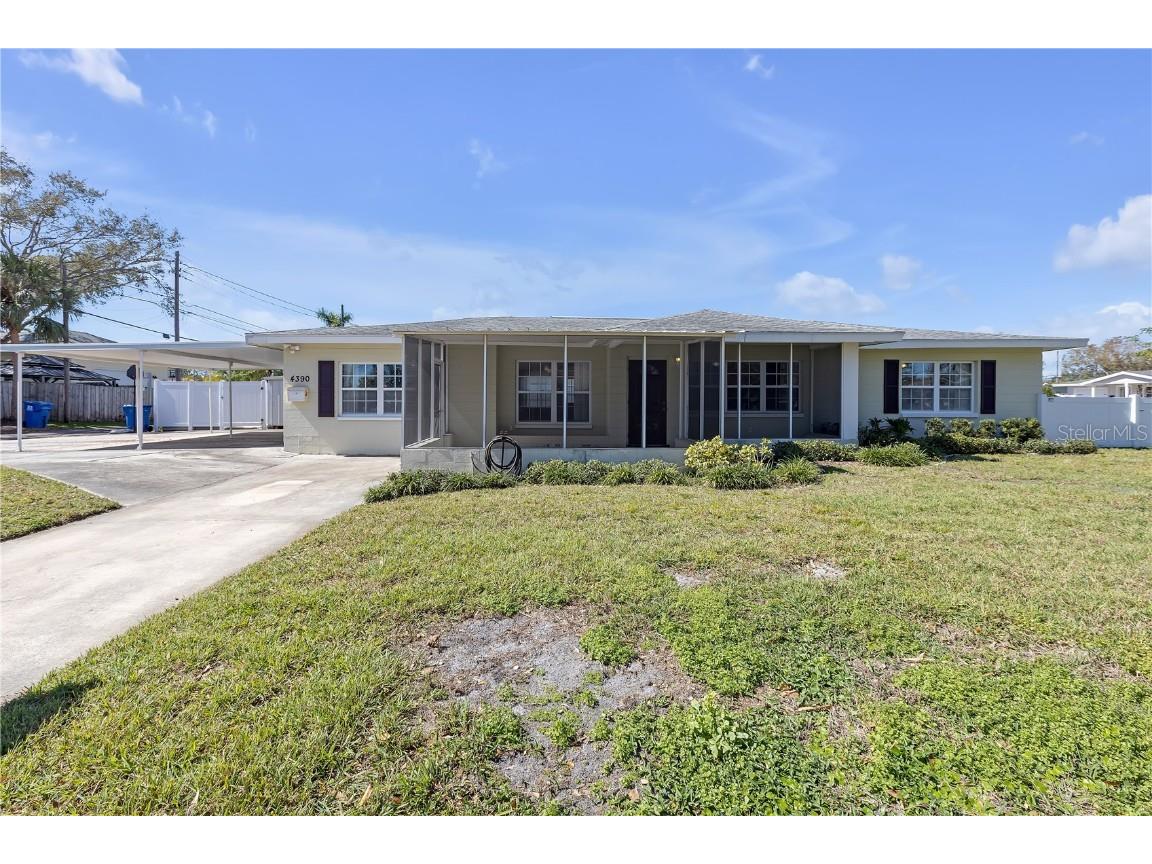 4390 Cherry Street NE Saint Petersburg FL 33703 TB8352403 image1