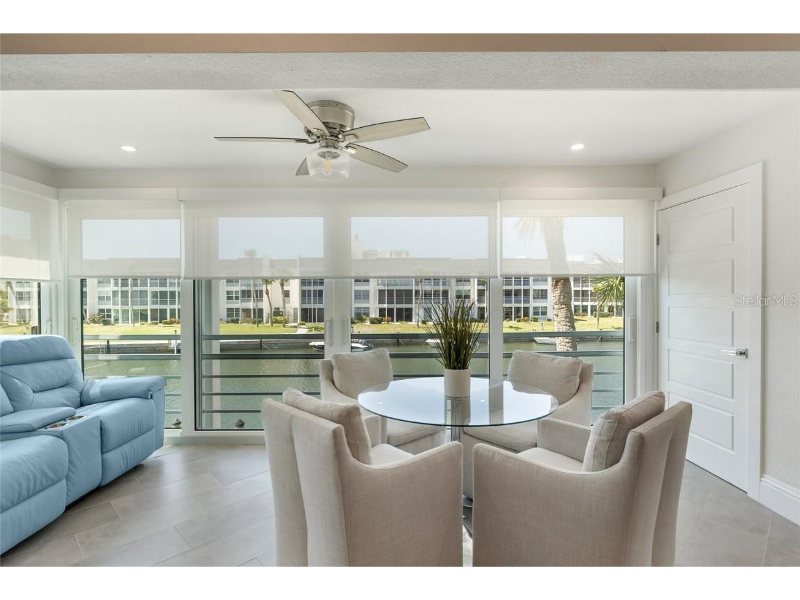 4390 Exeter Drive #206 Longboat Key FL 34228 - SARASOTA BAY A4670032 image8