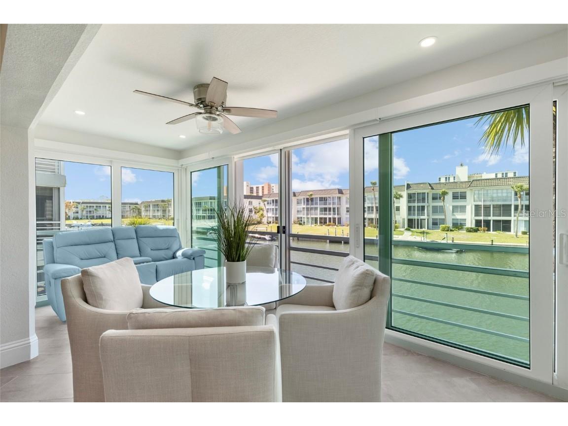 4390 Exeter Drive #206 Longboat Key FL 34228 - SARASOTA BAY A4670032 image9