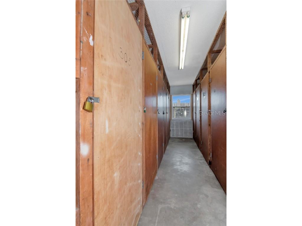 4390 Exeter Drive #305 Longboat Key FL 34228 - SARASOTA BAY A4670603 image30