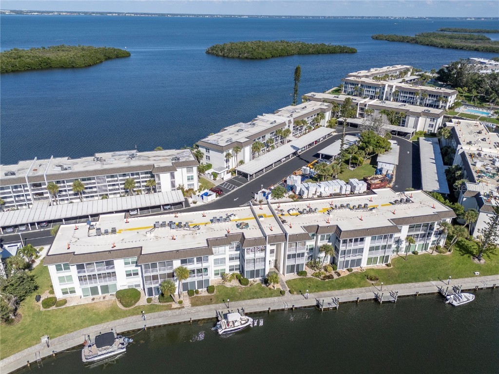 4390 Exeter Drive #305 Longboat Key FL 34228 - SARASOTA BAY A4670603 image47