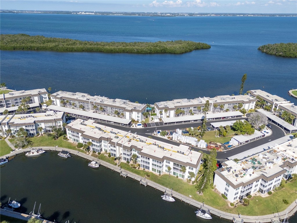 4390 Exeter Drive #305 Longboat Key FL 34228 - SARASOTA BAY A4670603 image49