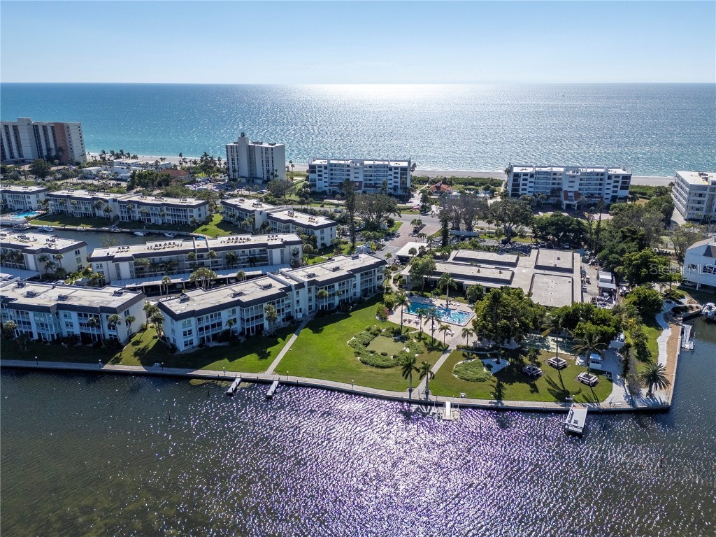 4390 Exeter Drive #305 Longboat Key FL 34228 - SARASOTA BAY A4670603 image51