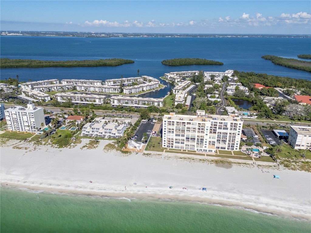 4390 Exeter Drive #305 Longboat Key FL 34228 - SARASOTA BAY A4670603 image63
