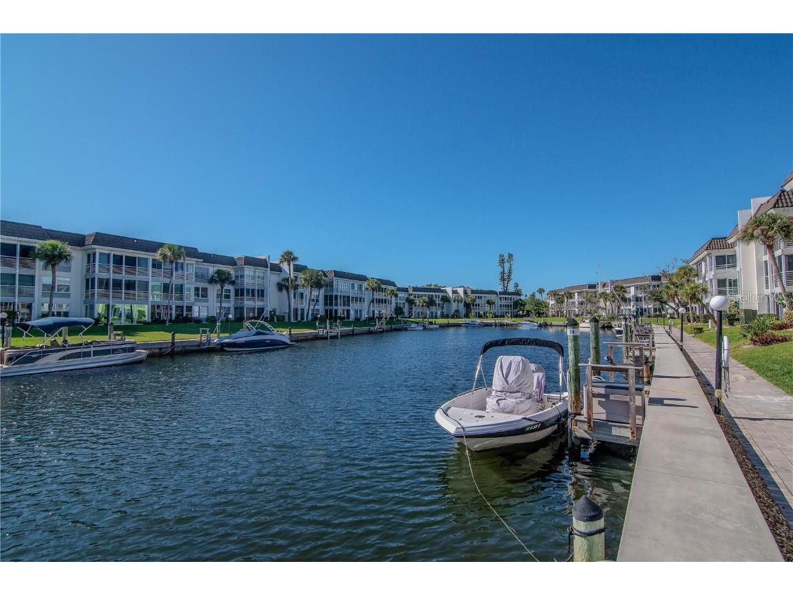 4390 Exeter Drive #305 Longboat Key FL 34228 - SARASOTA BAY A4670603 image72