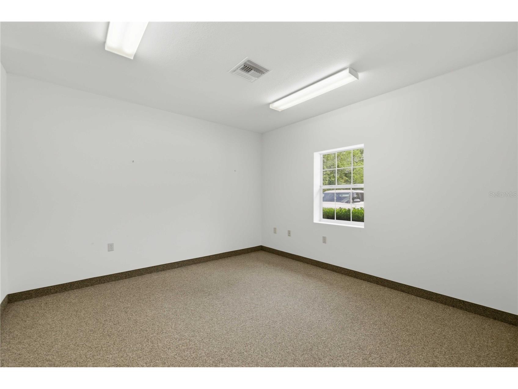 4390 NE 35th Street #2 Ocala FL 34479 OM726682 image15
