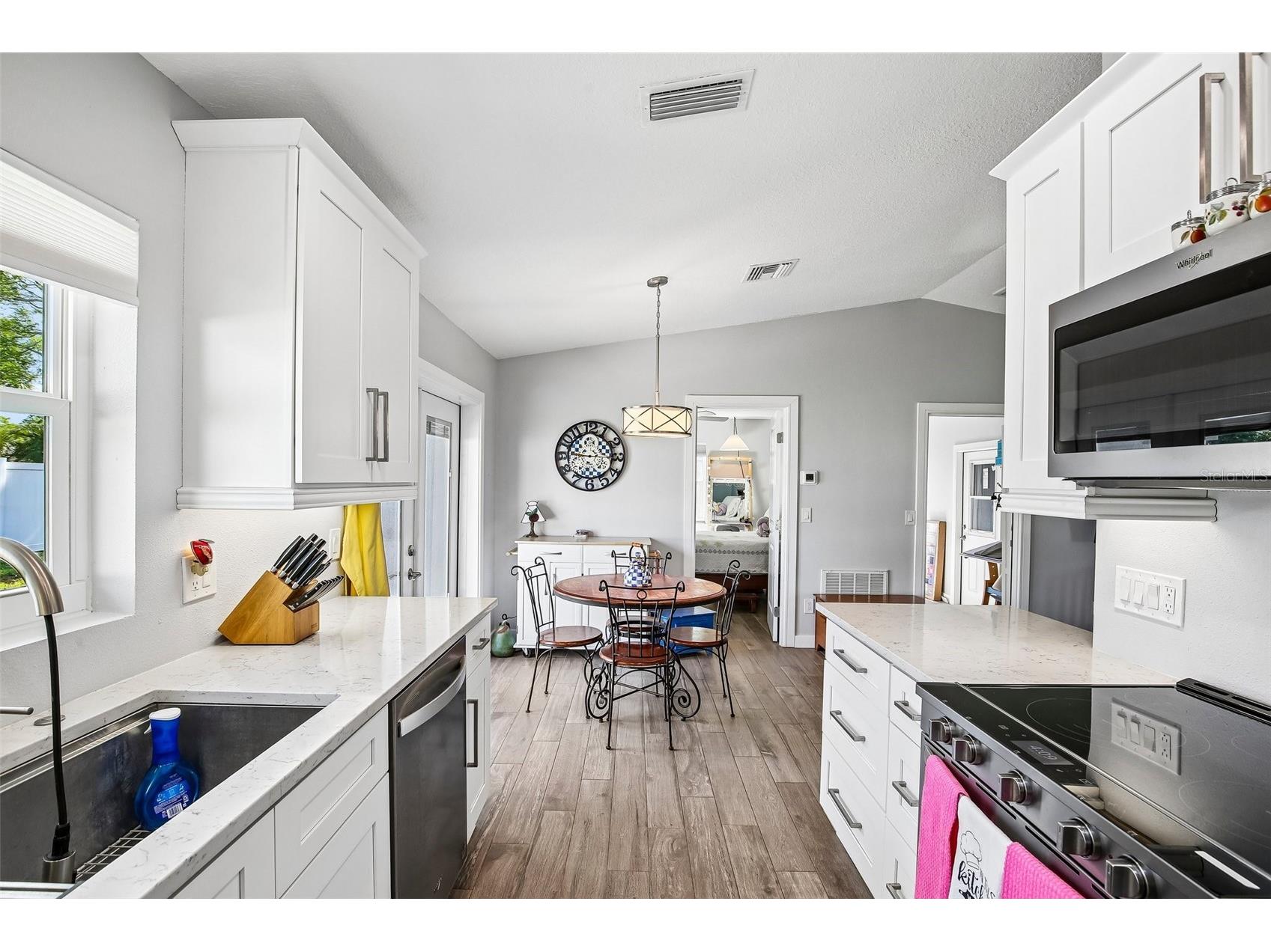 4390 Trout Drive SE Saint Petersburg FL 33705 TB8499930 image7