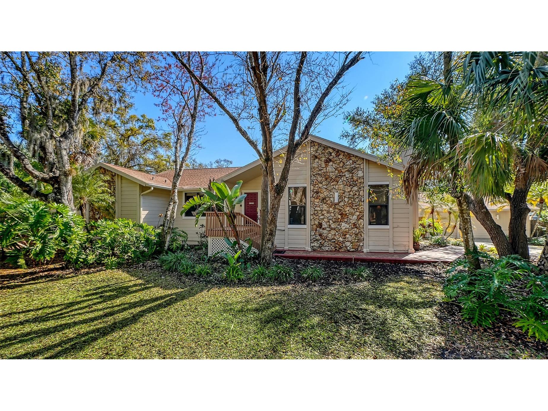 4390 Woodview Drive Sarasota FL 34232 A4666171 image1
