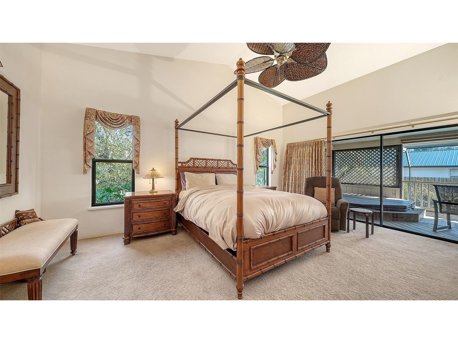 4390 Woodview Drive Sarasota FL 34232 A4666171 image21