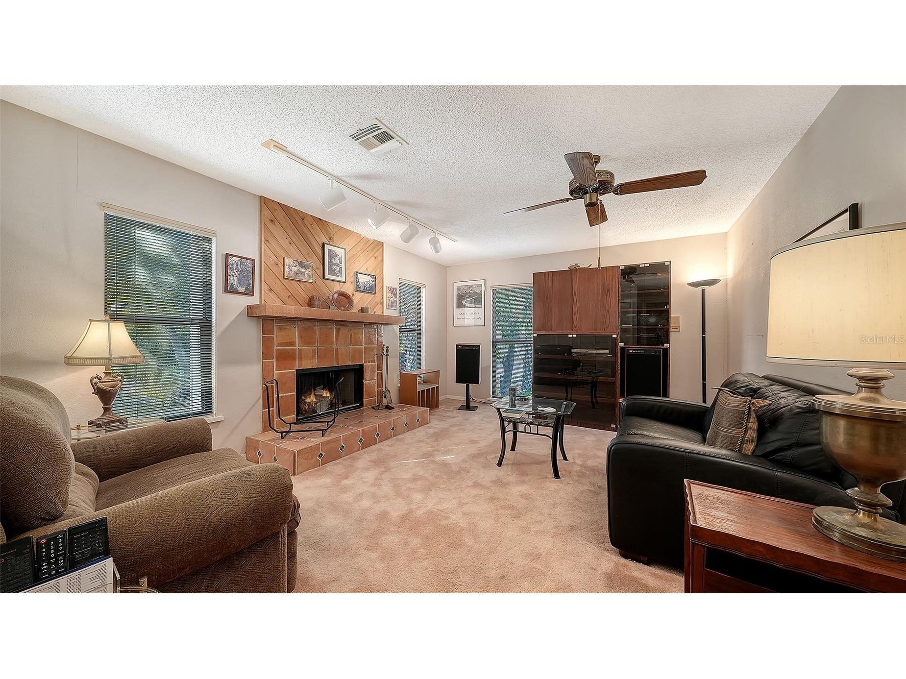 4390 Woodview Drive Sarasota FL 34232 A4666171 image27