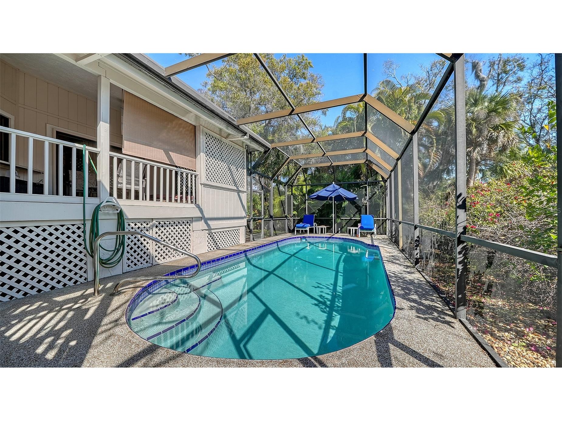 4390 Woodview Drive Sarasota FL 34232 A4666171 image39