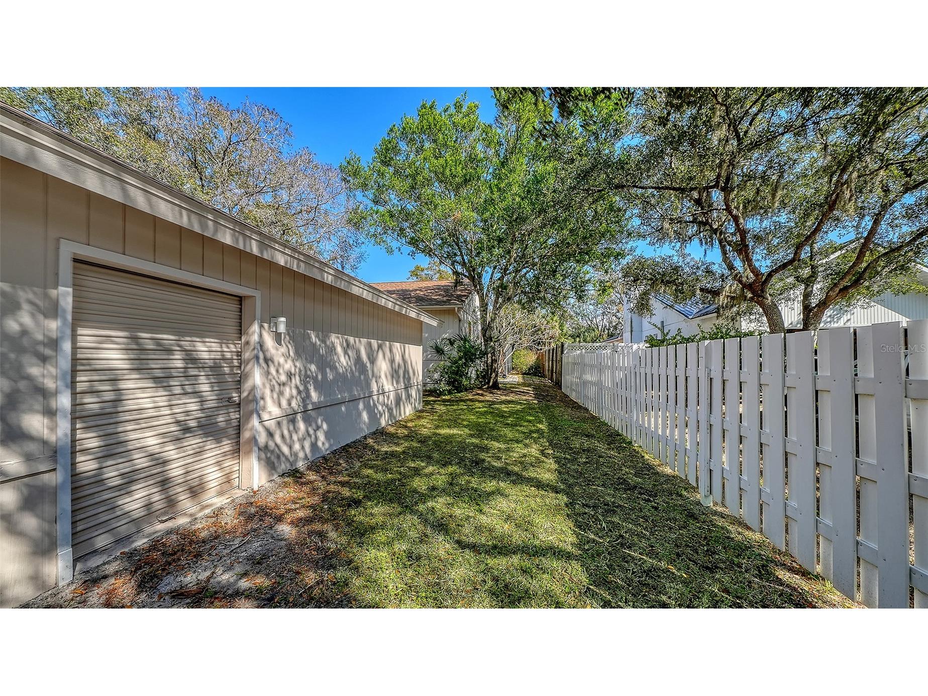 4390 Woodview Drive Sarasota FL 34232 A4666171 image43