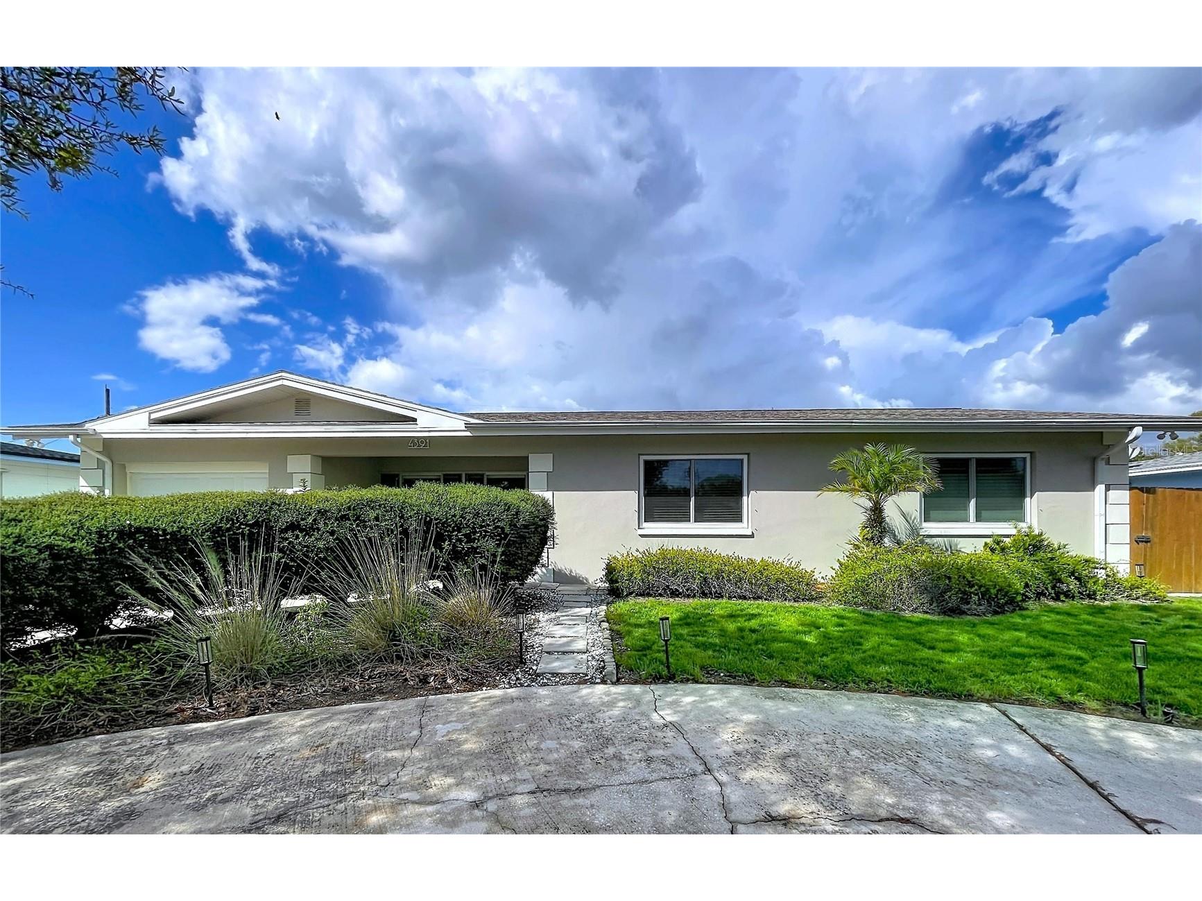 4391 34th Avenue N Saint Petersburg FL 33713 TB8482495 image1