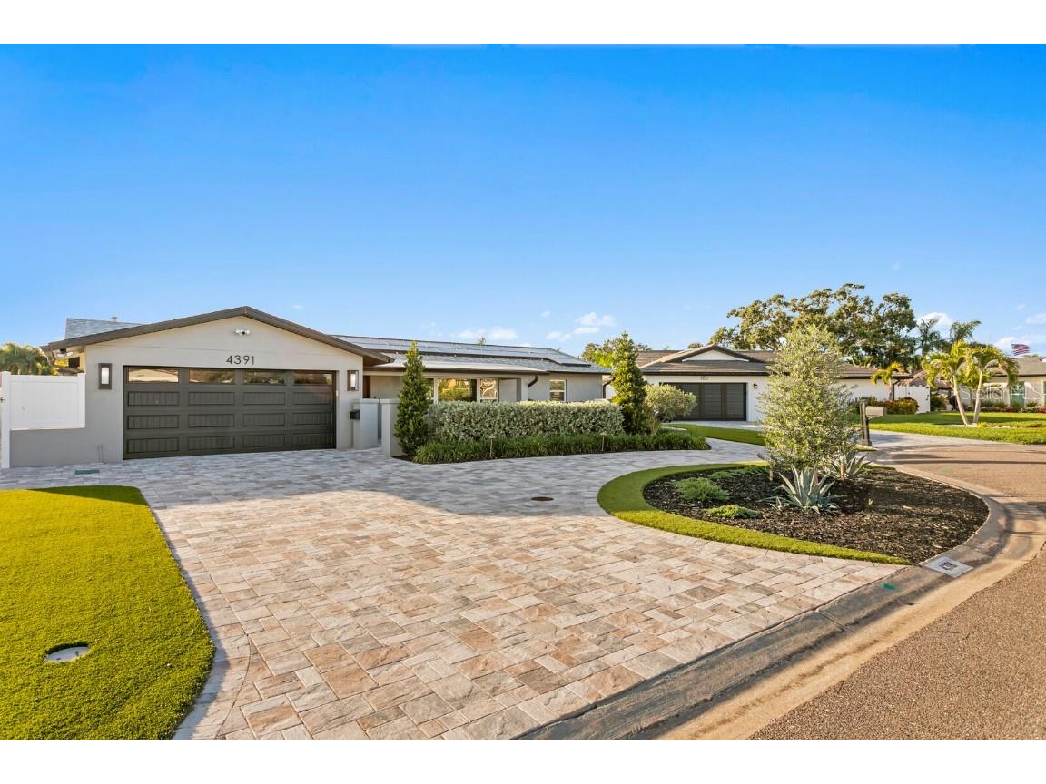 4391 38th Way S Saint Petersburg FL 33711 - CANAL TO BOCA CIEGA BAY / INTRACOASTAL TB8448224 image11