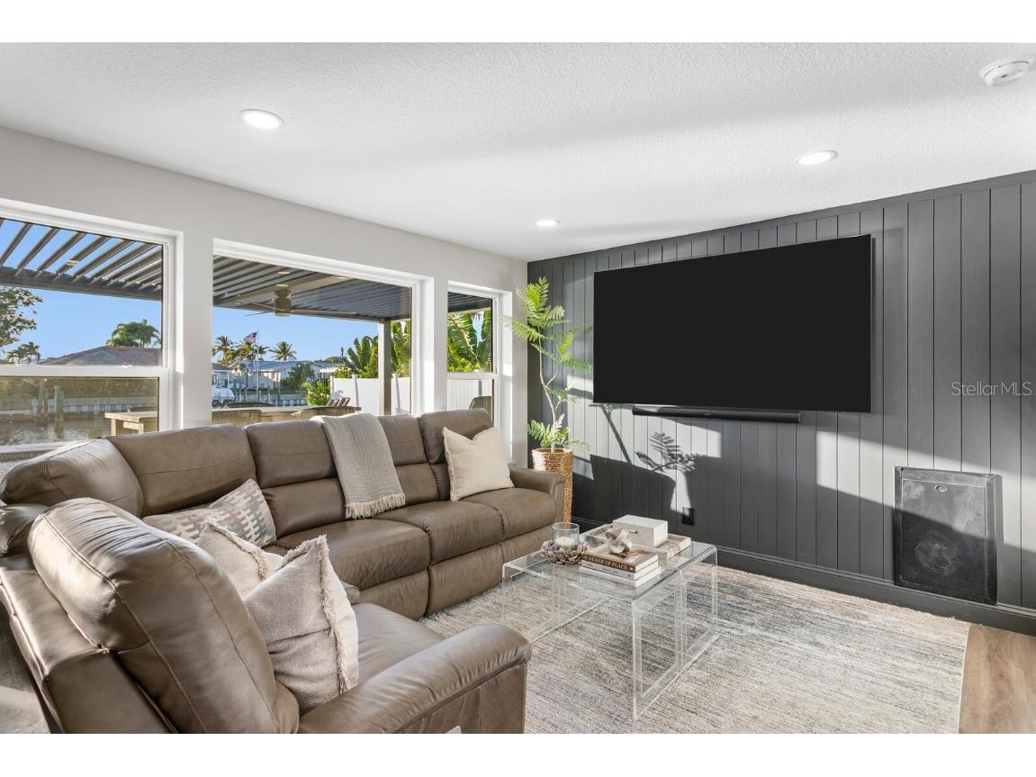 4391 38th Way S Saint Petersburg FL 33711 - CANAL TO BOCA CIEGA BAY / INTRACOASTAL TB8448224 image28