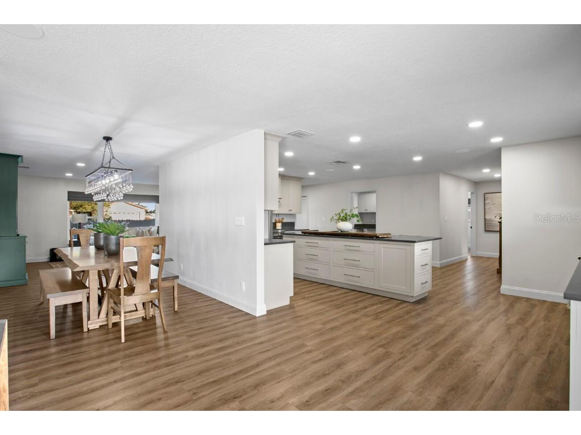 4391 38th Way S Saint Petersburg FL 33711 - CANAL TO BOCA CIEGA BAY / INTRACOASTAL TB8448224 image31