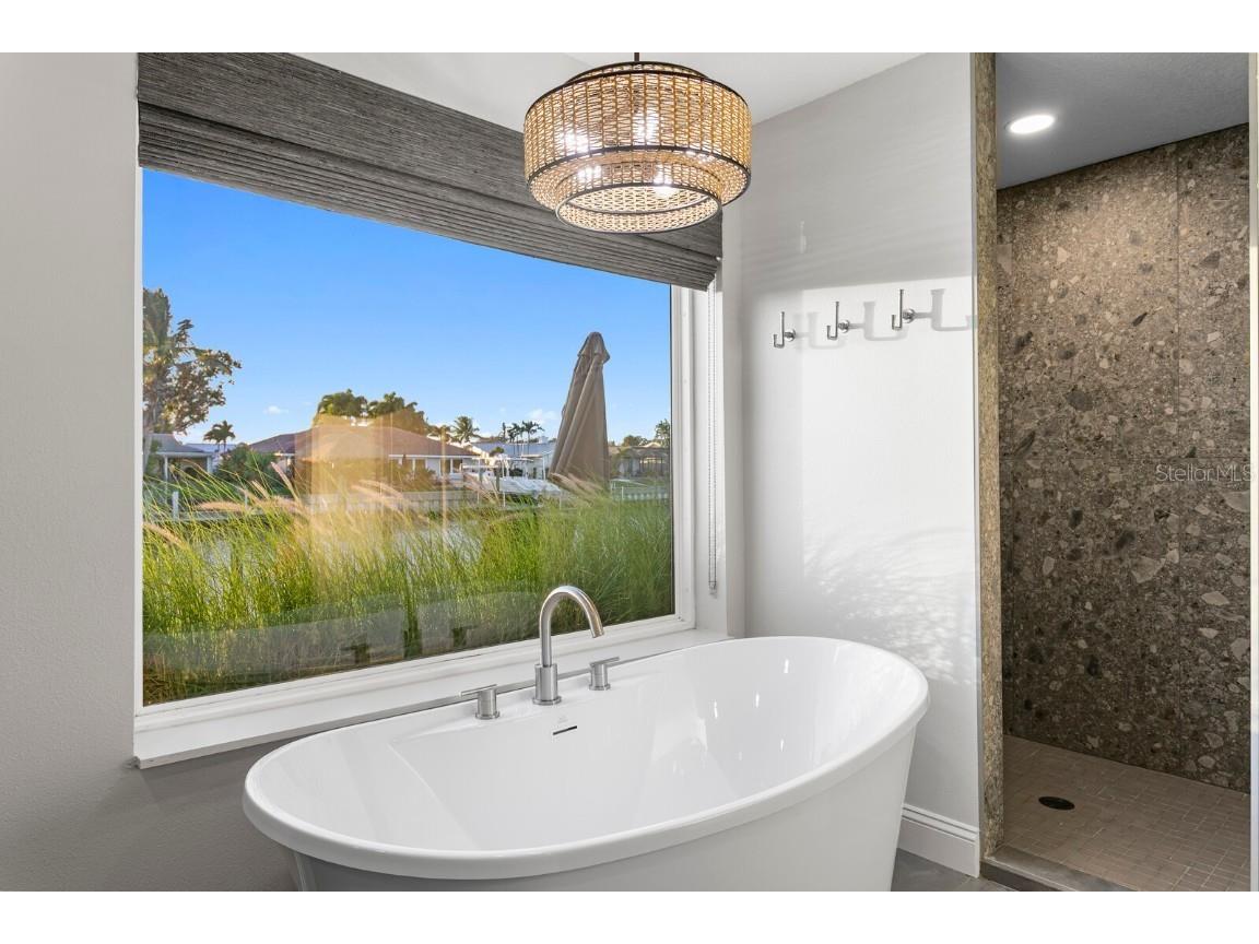 4391 38th Way S Saint Petersburg FL 33711 - CANAL TO BOCA CIEGA BAY / INTRACOASTAL TB8448224 image45