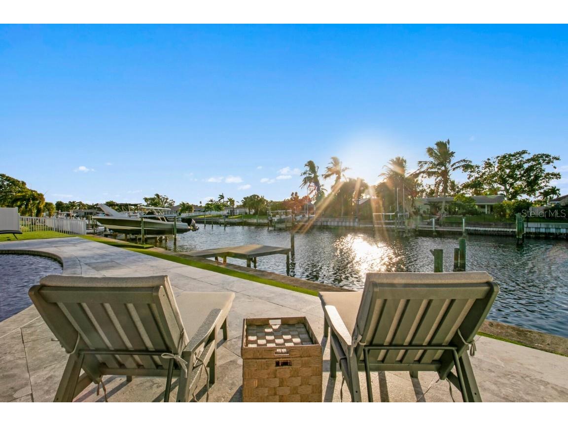 4391 38th Way S Saint Petersburg FL 33711 - CANAL TO BOCA CIEGA BAY / INTRACOASTAL TB8448224 image5