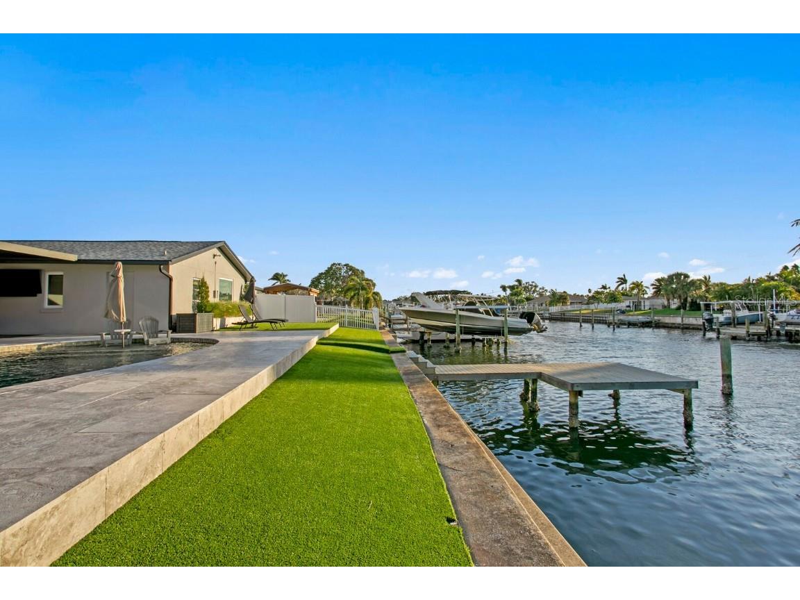 4391 38th Way S Saint Petersburg FL 33711 - CANAL TO BOCA CIEGA BAY / INTRACOASTAL TB8448224 image73