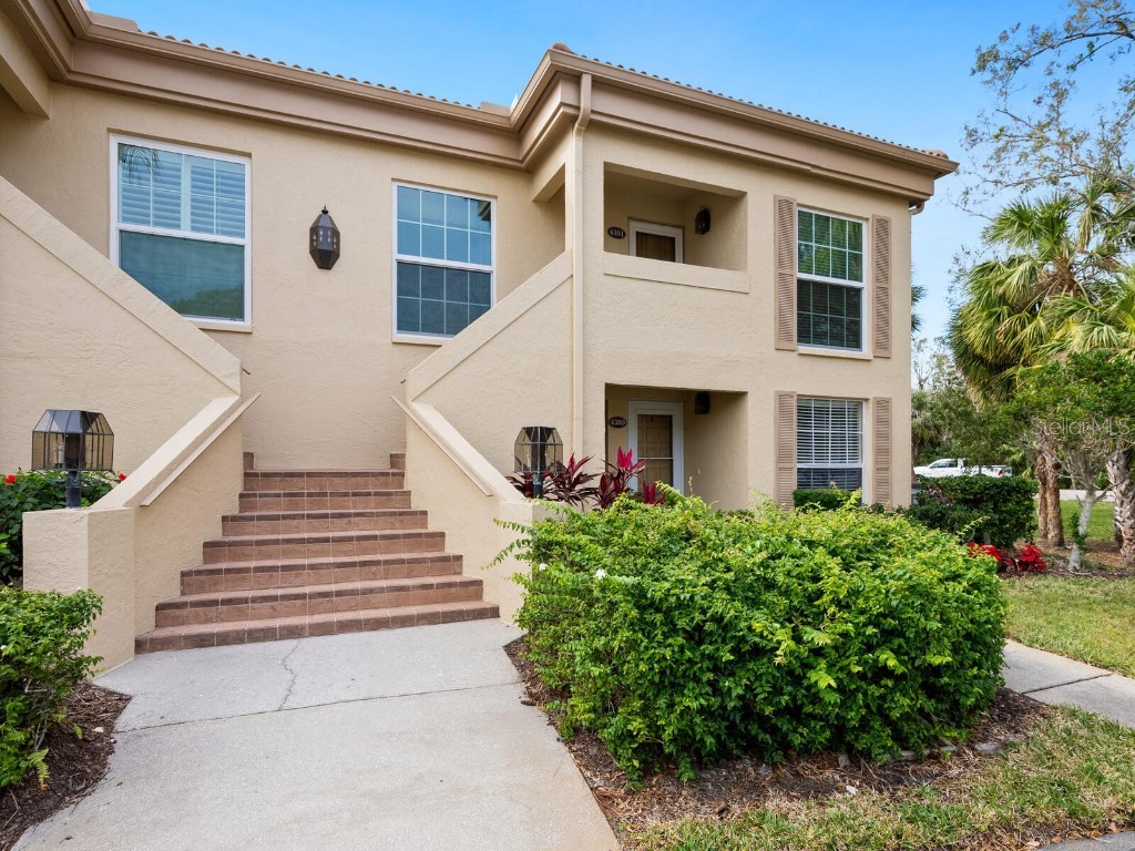 4391 Longmeadow #2 Sarasota FL 34235 A4636106 image1
