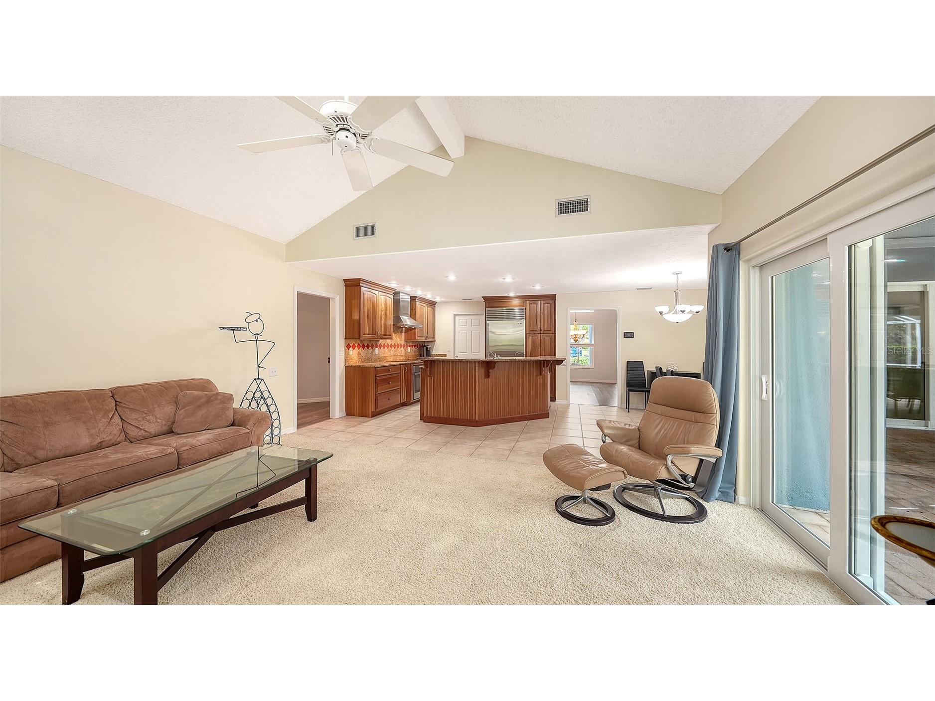 4391 Maplewood Lane Sarasota FL 34238 A4696313 image15