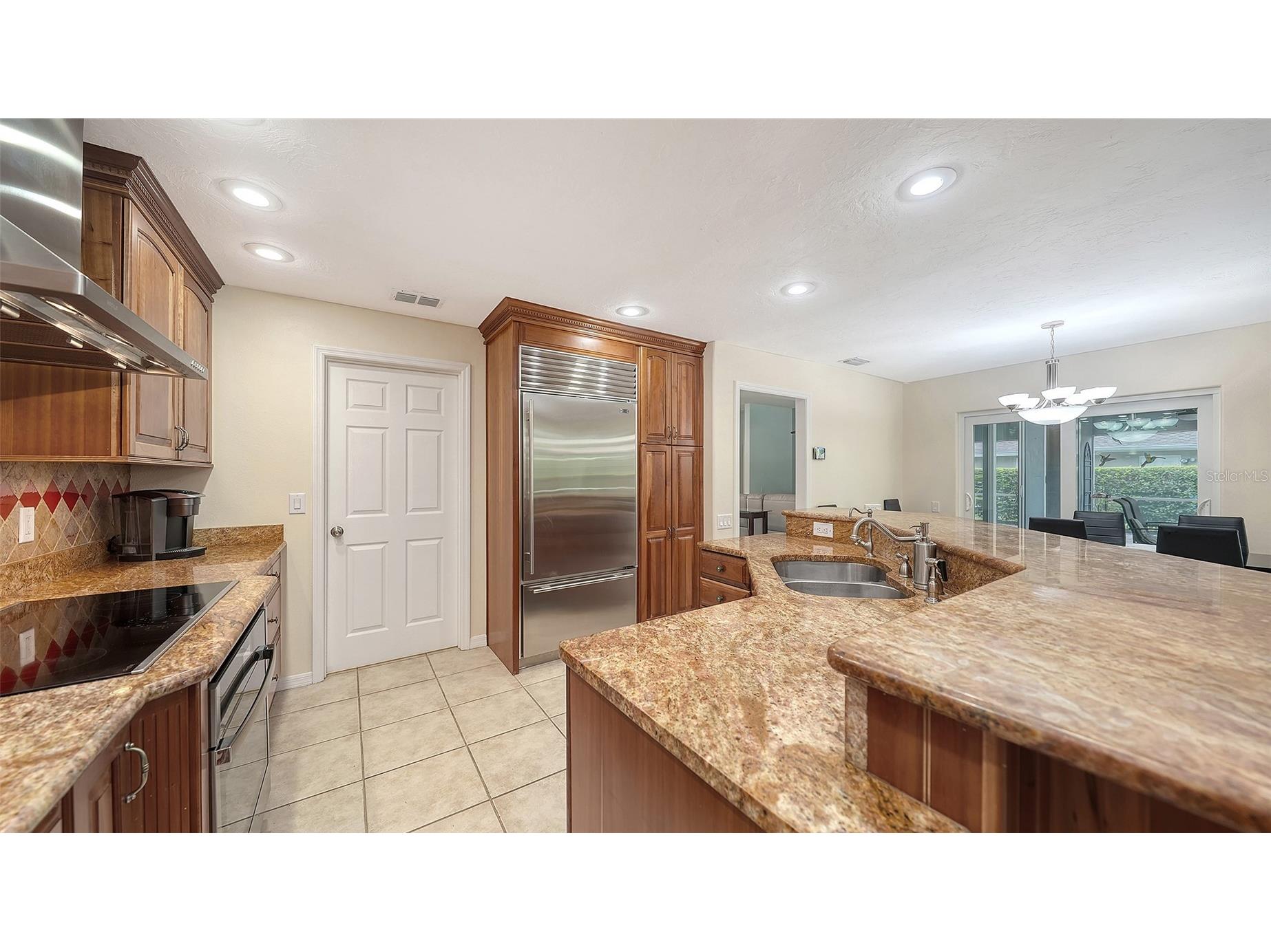 4391 Maplewood Lane Sarasota FL 34238 A4696313 image19