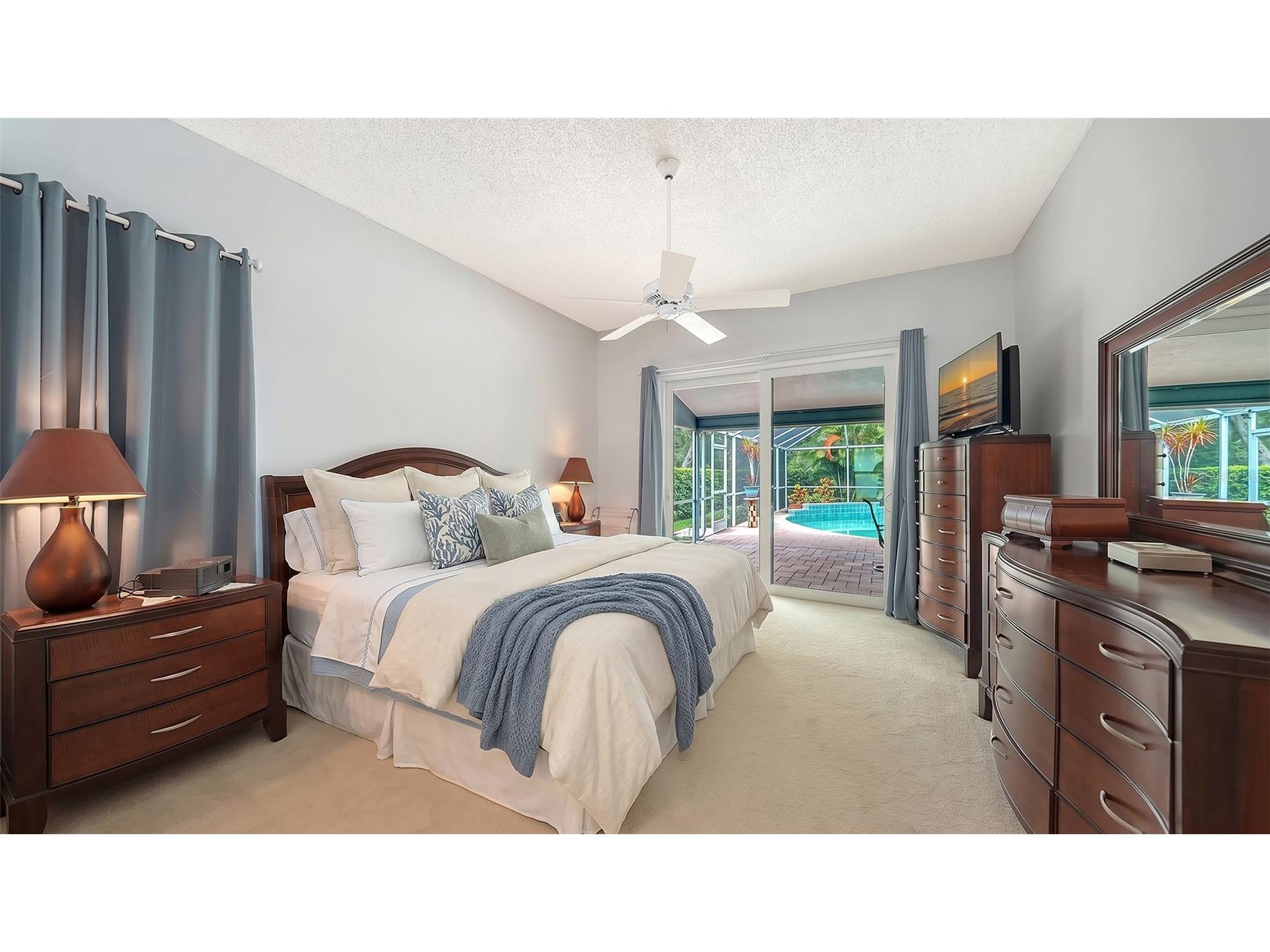 4391 Maplewood Lane Sarasota FL 34238 A4696313 image26