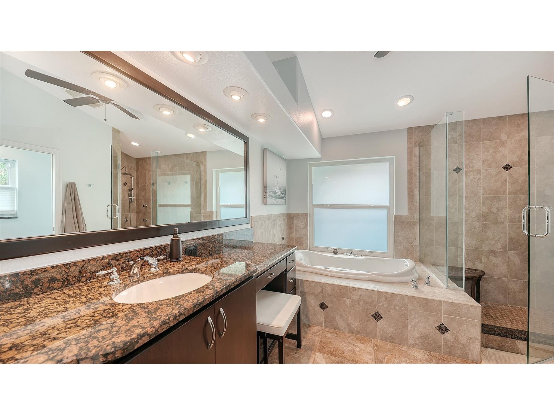 4391 Maplewood Lane Sarasota FL 34238 A4696313 image28