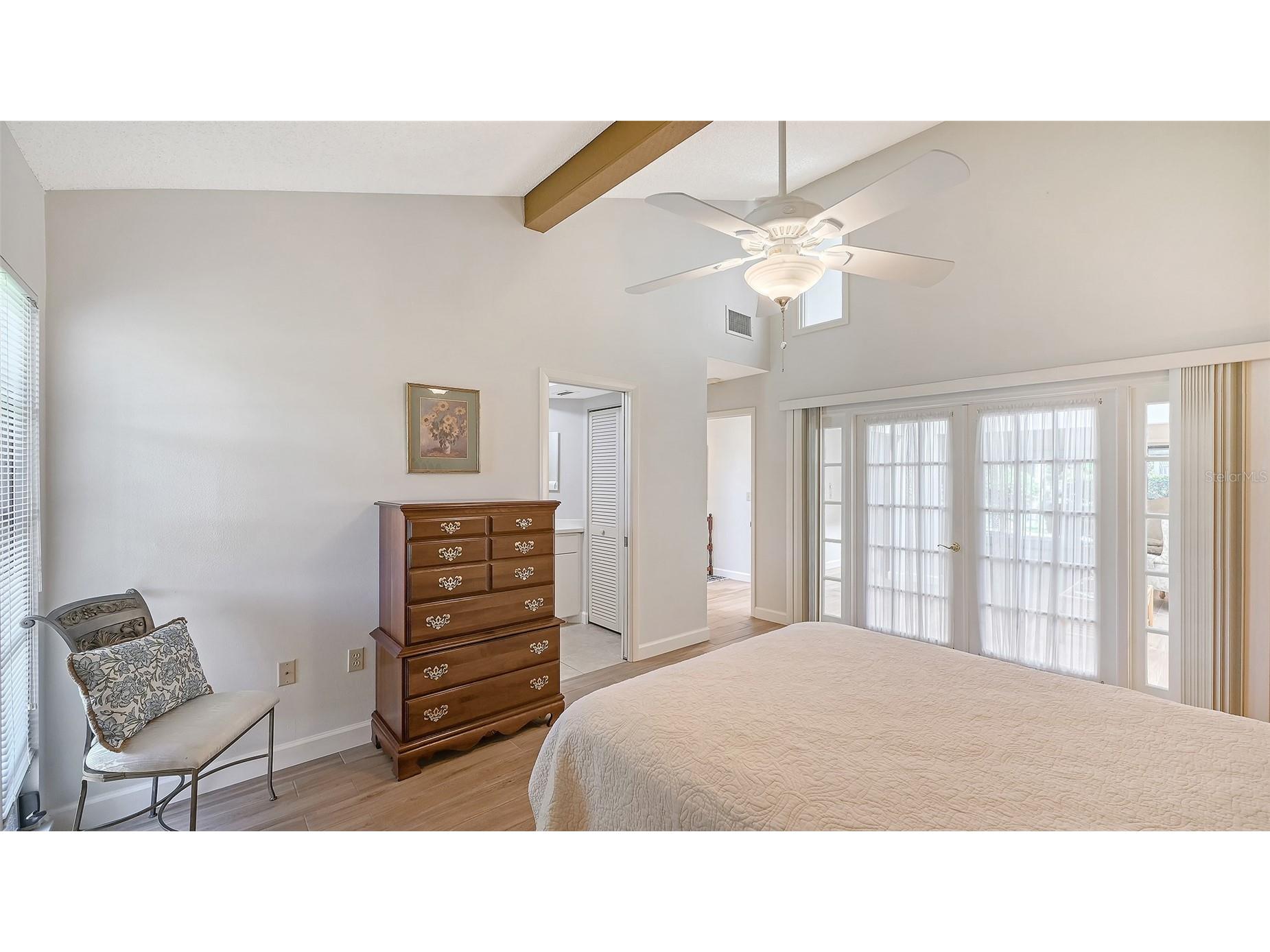 4391 Woodmans Chart #155 Sarasota FL 34235 A4694064 image29