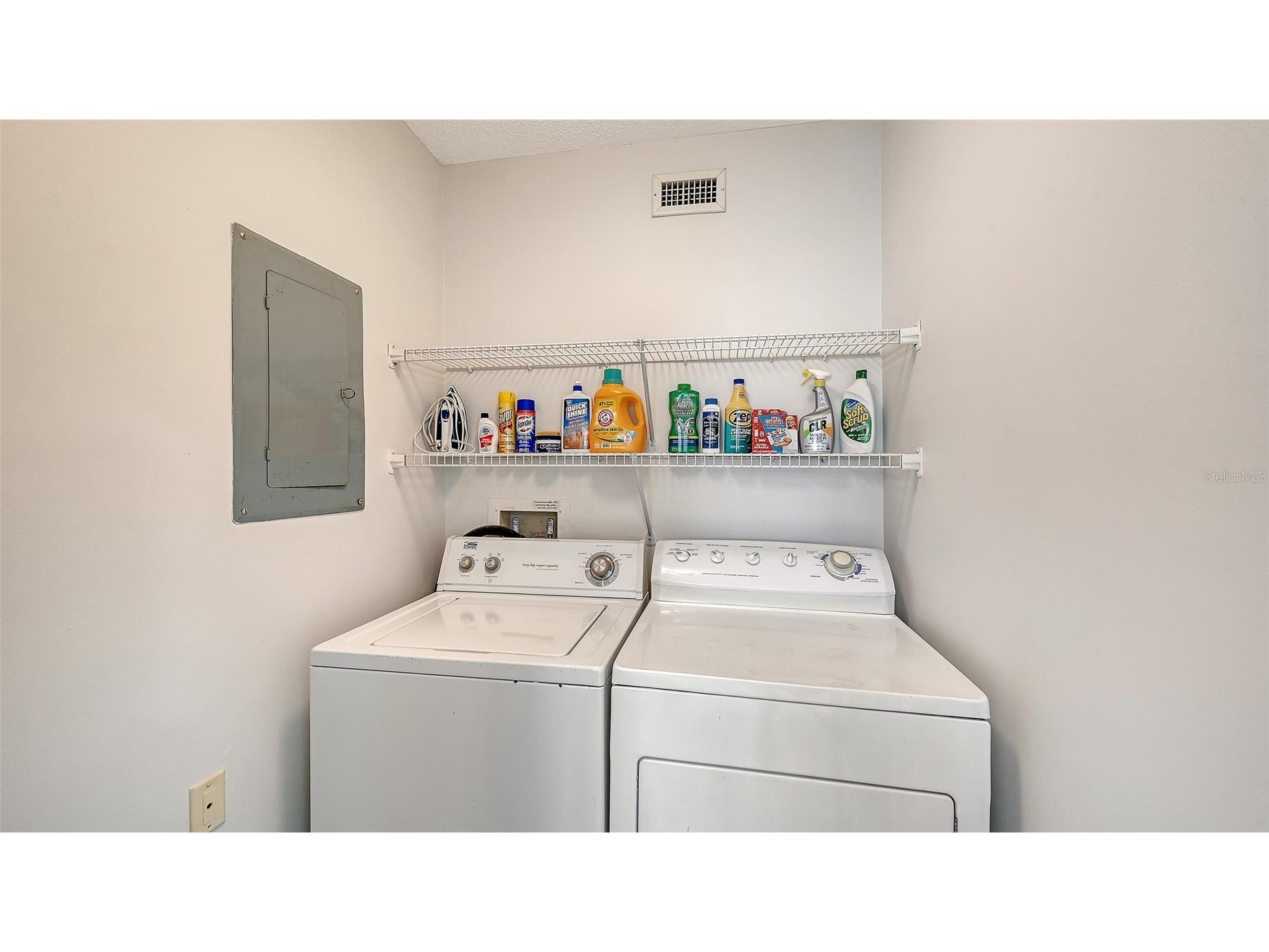 4391 Woodmans Chart #155 Sarasota FL 34235 A4694064 image41