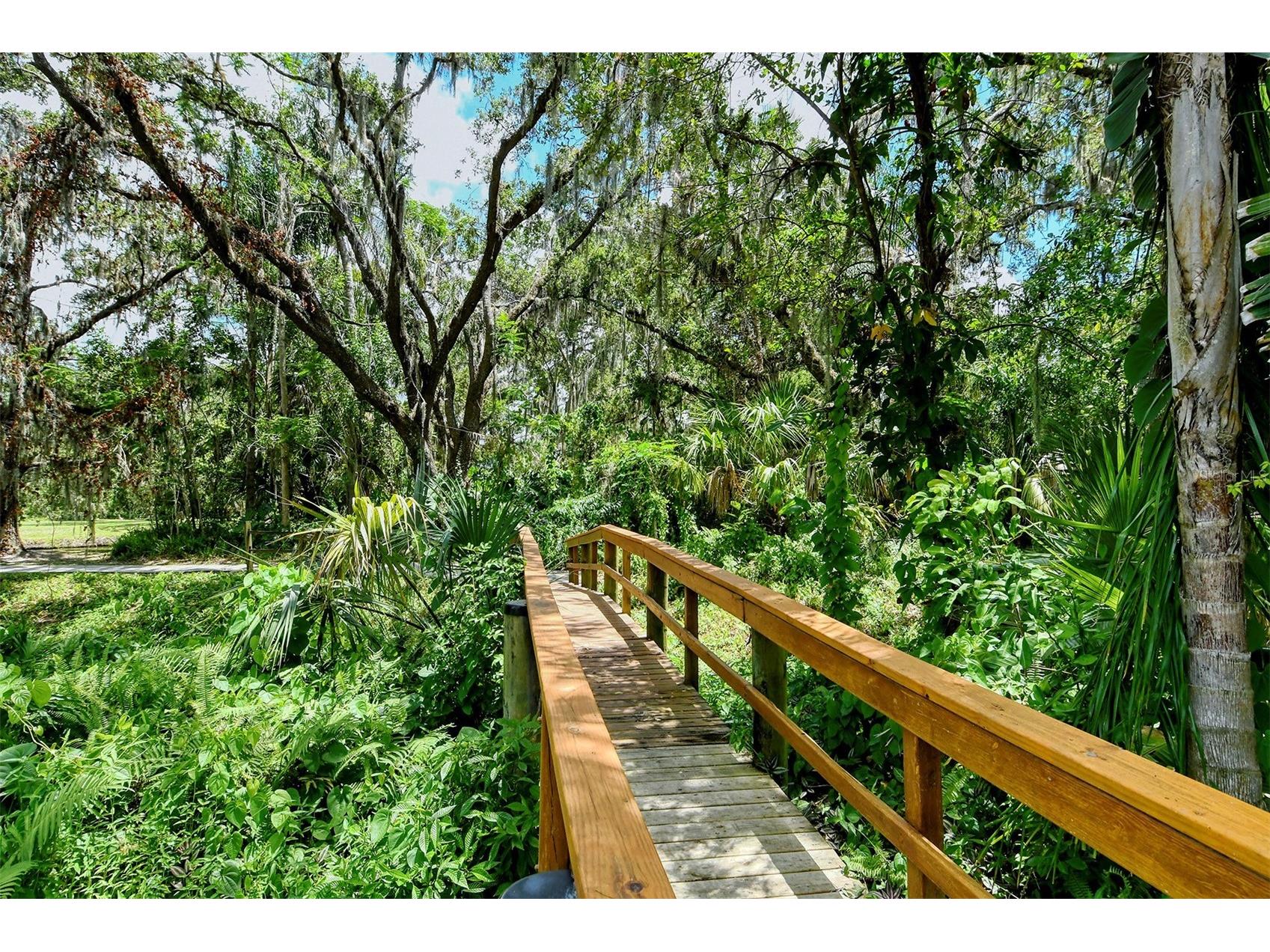 4391 Woodmans Chart #155 Sarasota FL 34235 A4694064 image52