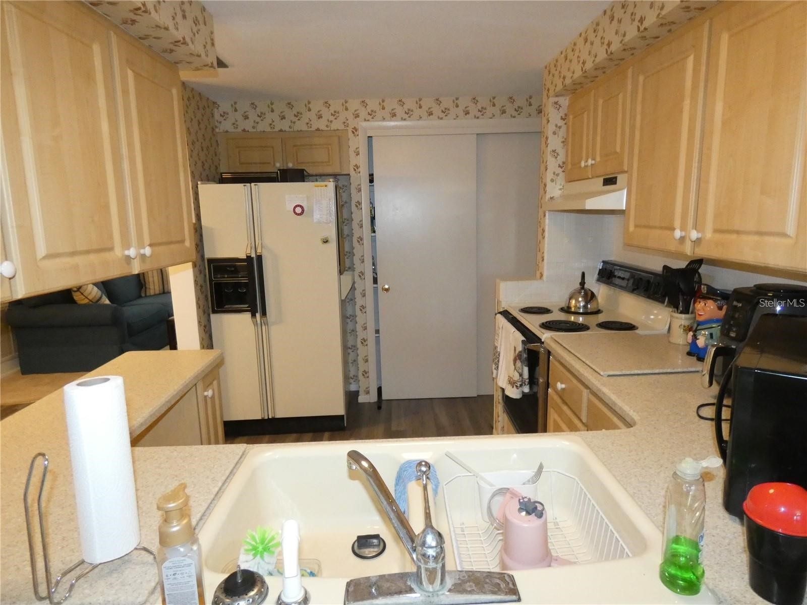 4392 Craftsbury Drive New Port Richey FL 34652 W7885986 image8