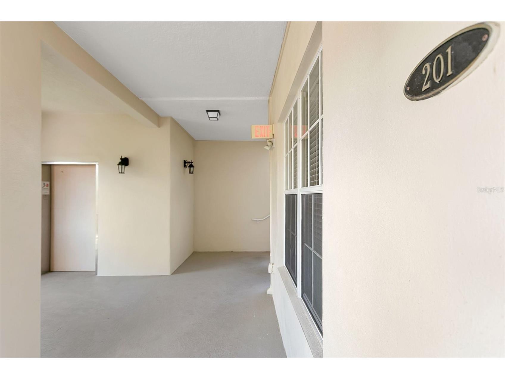 4392 Wardell Place #201 Orlando FL 32814 O6411195 image3