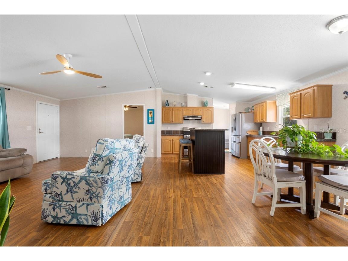 4393 Maple Avenue Edgewater FL 32141 V4945042 image11