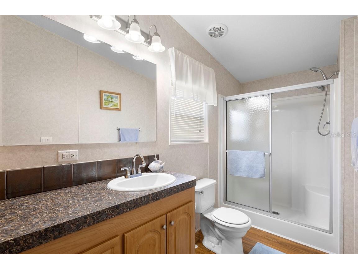 4393 Maple Avenue Edgewater FL 32141 V4945042 image19