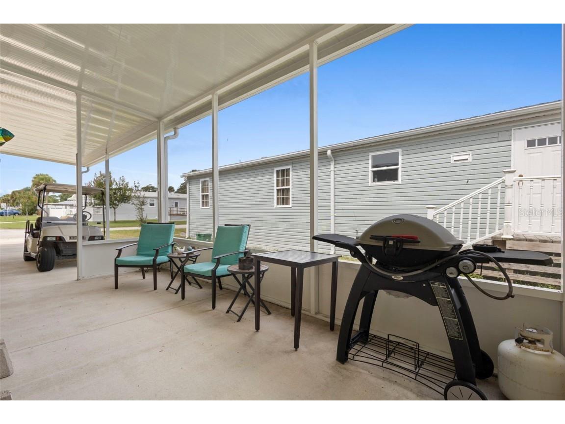 4393 Maple Avenue Edgewater FL 32141 V4945042 image27