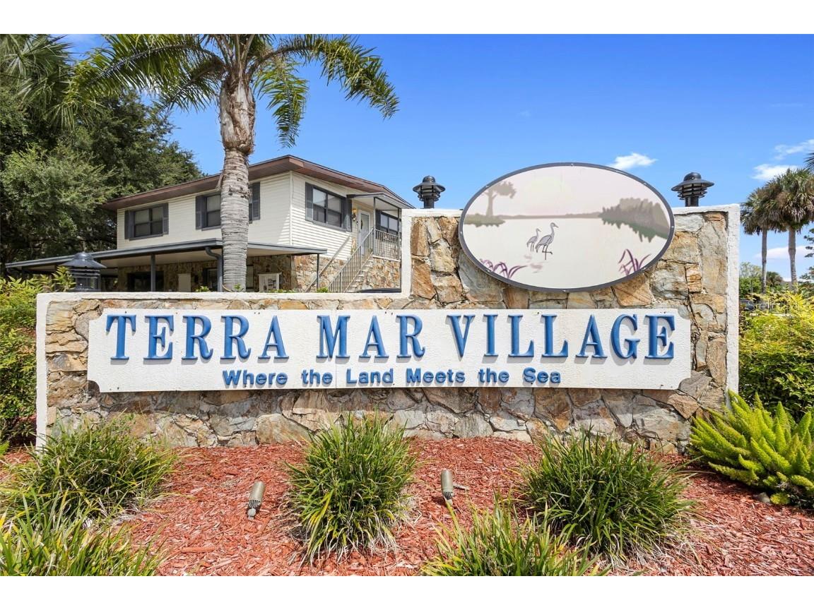 4393 Maple Avenue Edgewater FL 32141 V4945042 image29