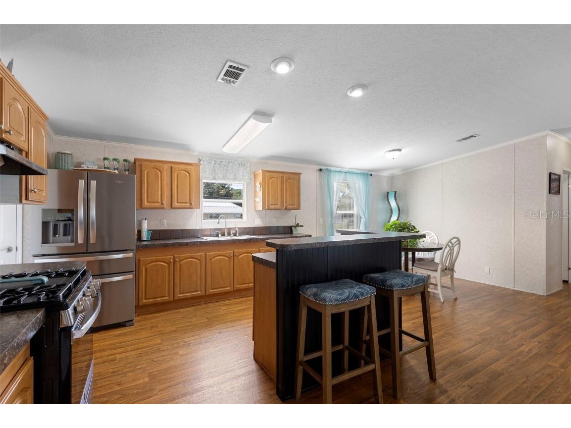 4393 Maple Avenue Edgewater FL 32141 V4945042 image9