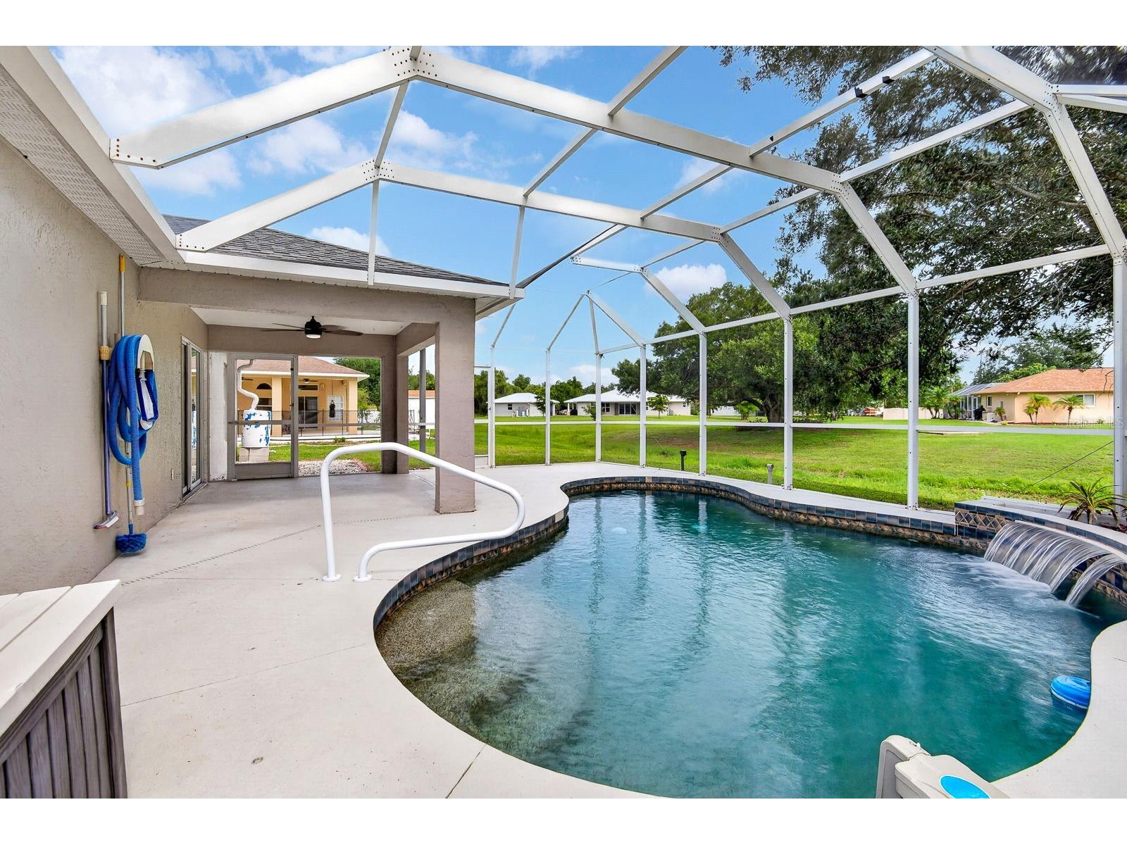 4394 Cuthbert Avenue North Port FL 34287 A4696658 image27