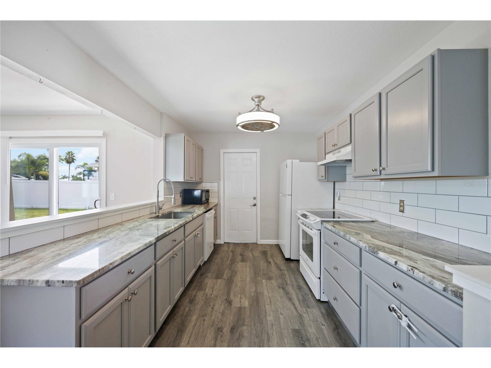 4394 Library Street Port Charlotte FL 33948 - COMO WATERWAY A4696375 image6