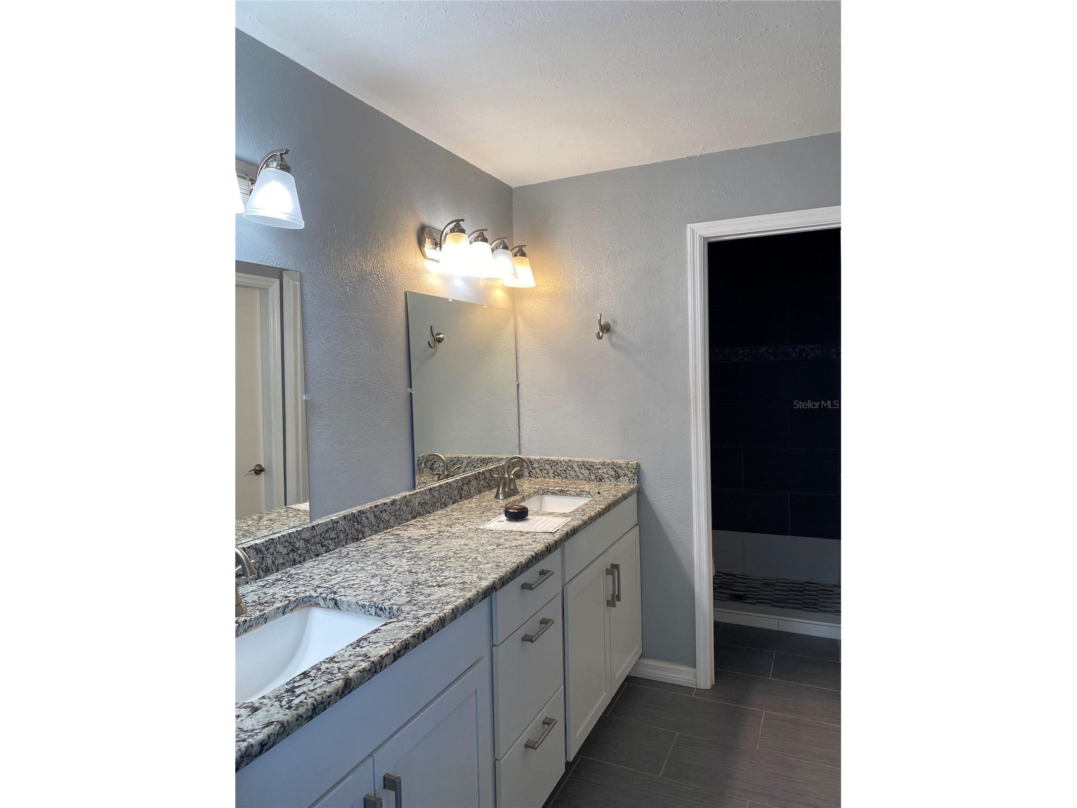 4394 Sandner Drive Sarasota FL 34243 A4696512 image11
