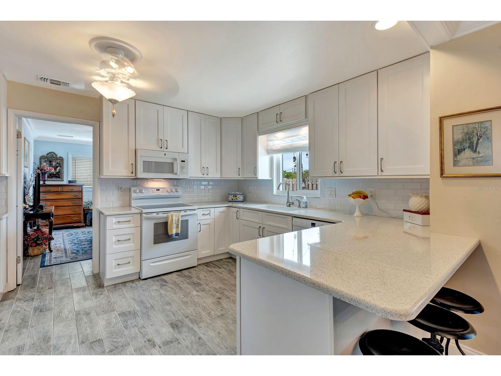 4395 Sarasota Avenue Sarasota FL 34234 A4688359 image6