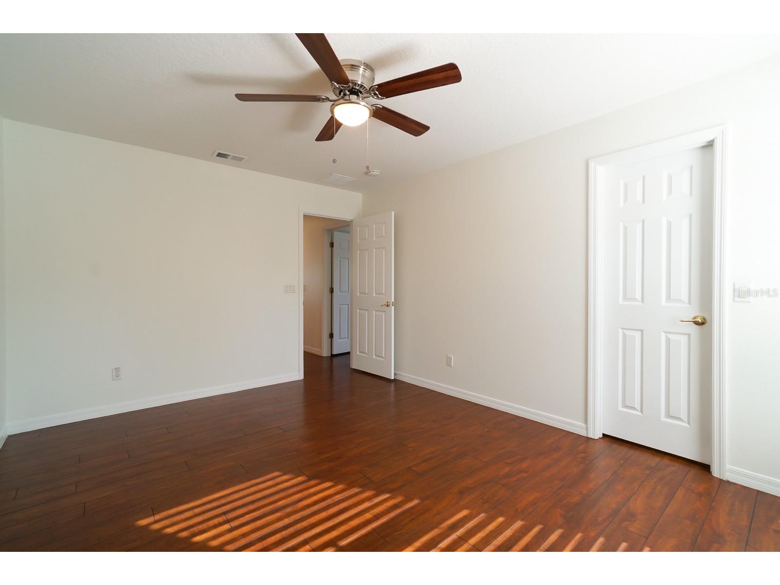 4396 Conroy Club Drive Orlando FL 32835 O6372585 image32