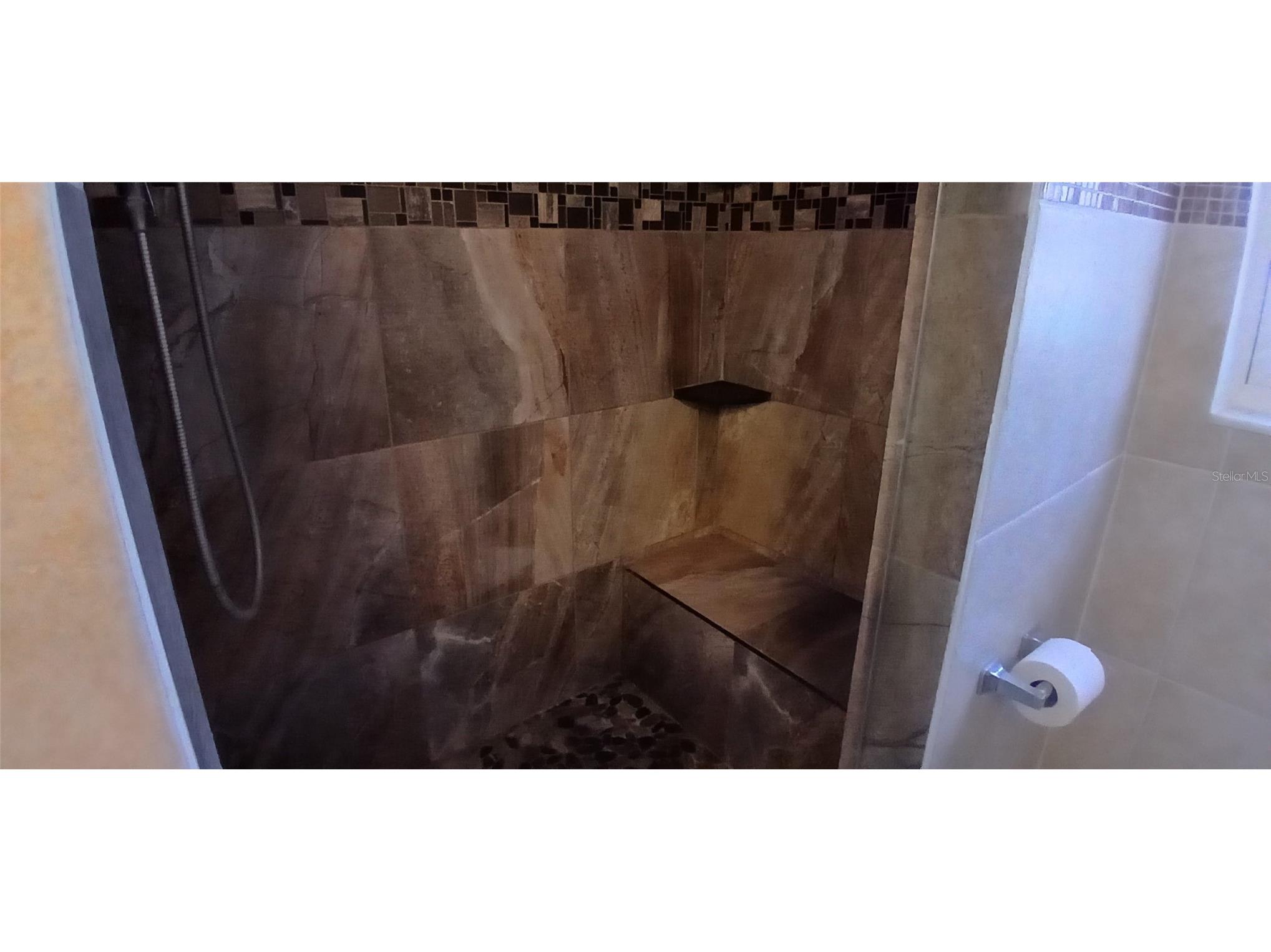 4397 Harbor Hills Drive Largo FL 33770 TB8487462 image17