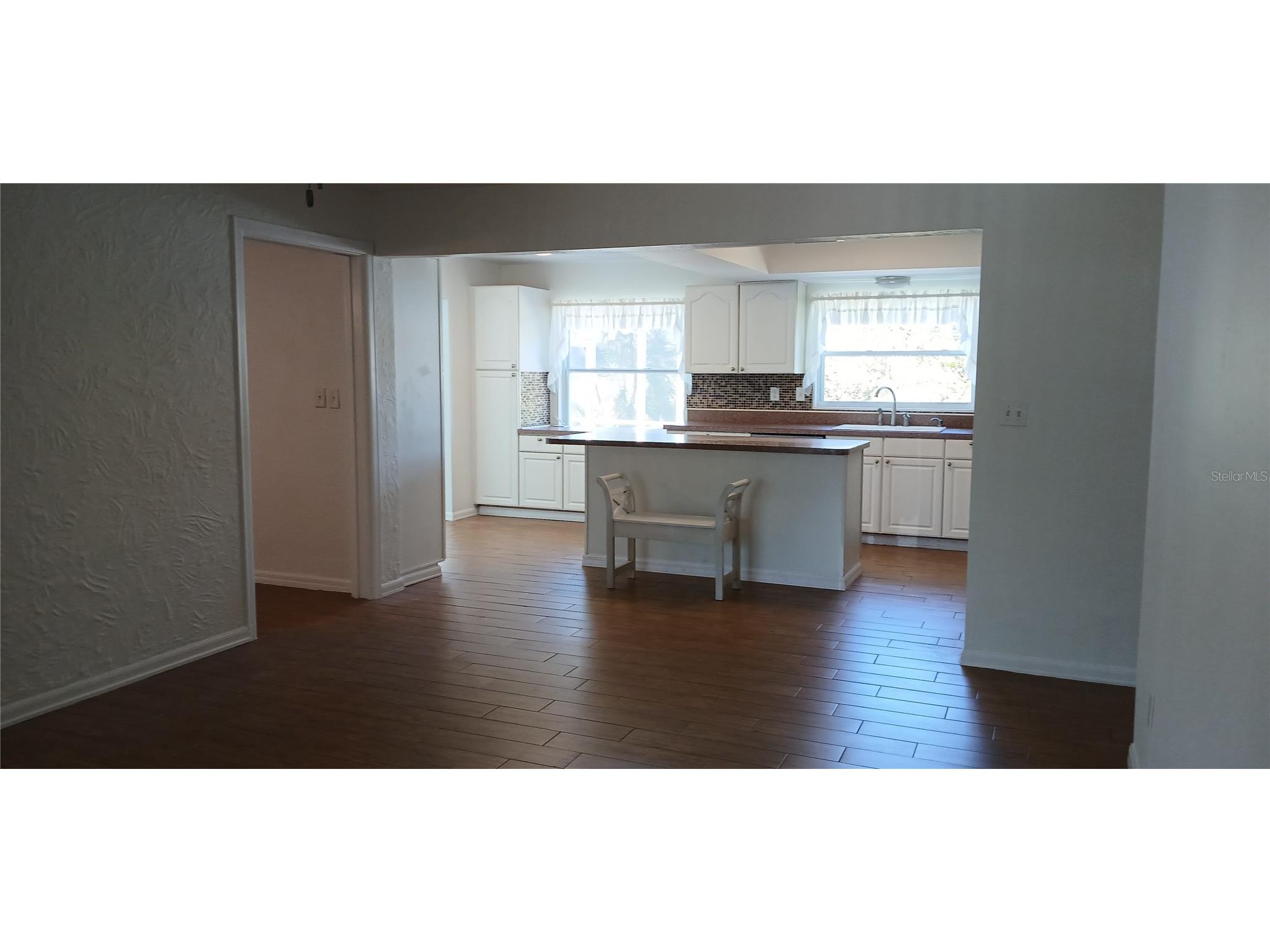 4397 Harbor Hills Drive Largo FL 33770 TB8487462 image7