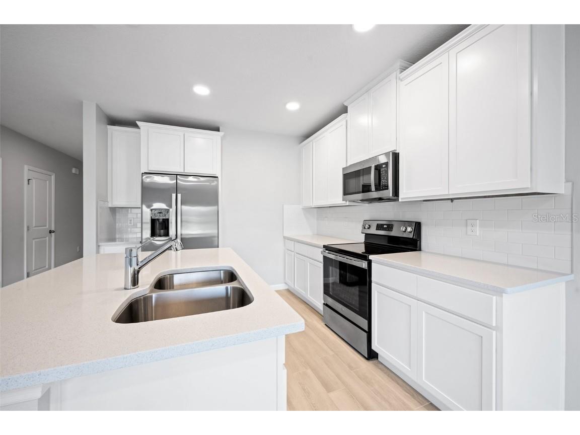 4398 Campsite Loop Orlando FL 32824 O6327171 image11